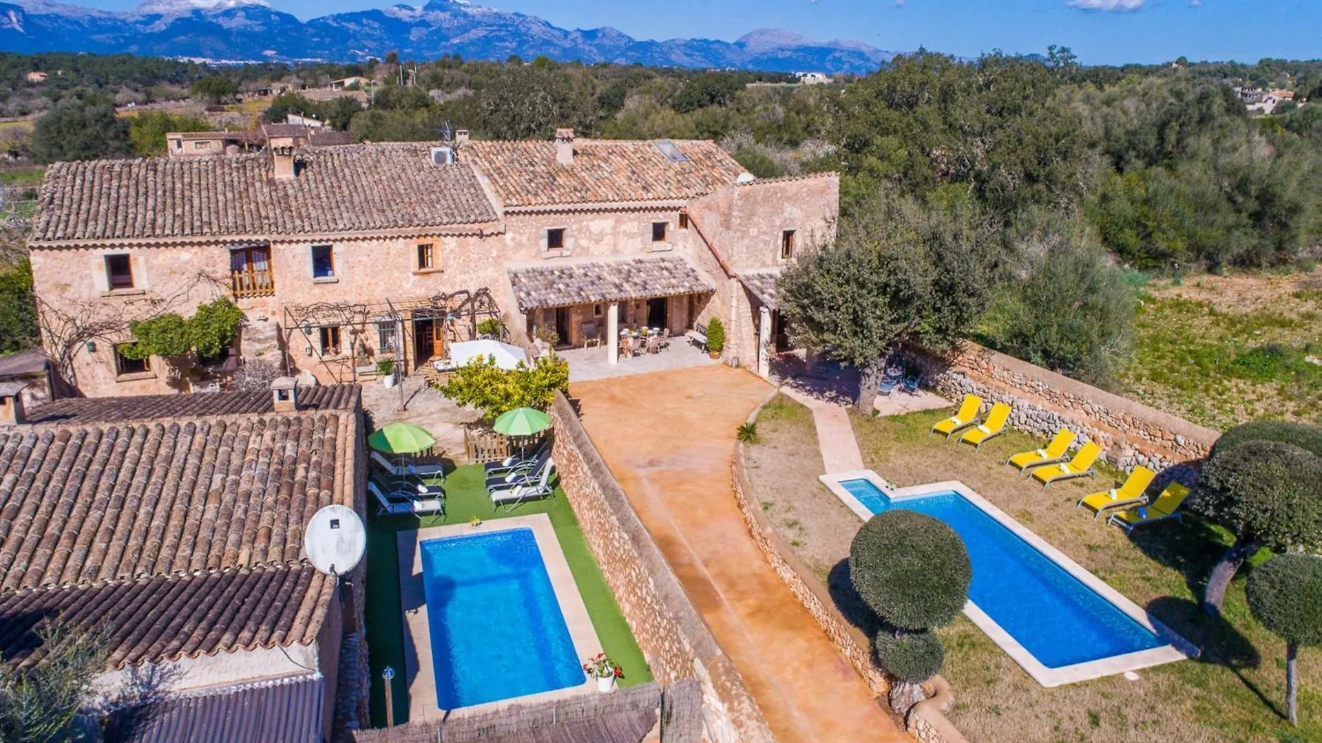 Hébergement de vacances Charming Country House With Pool View Sencelles